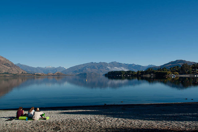 Magnificent view of Lake Wanaka in New Zealand