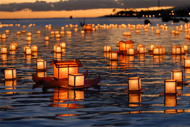 Lantern Floating Festival in Hawaii