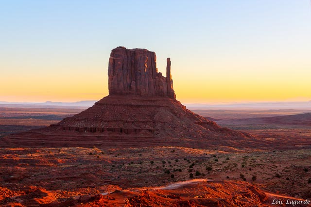 Sunrise on Monument Valley