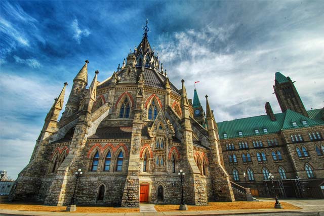 Parliament of Canada, Ottawa
